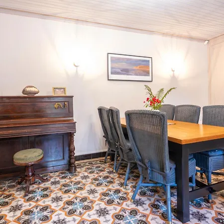 Ferme De La Chapelle, Entre Terre Et * Rety